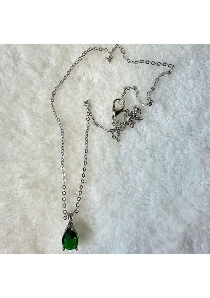 Yeşil Damla Taşlı Şık Kolye fırsatları