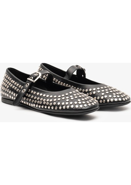 Joan Siyah Deri Zımbalı Kadın Babet fırsatları