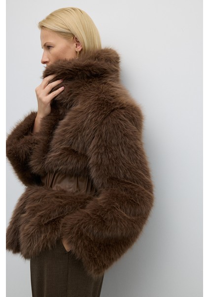 Bele Oturan Lastikli ve Çıtçıt Detaylı Peluş Mont Kahve K2617503_005 fırsatları
