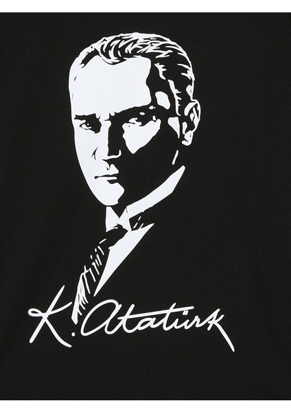 Yeni Sezon Bisiklet Yaka Atatürk Baskılı Erkek Çocuk Tişört fırsatları