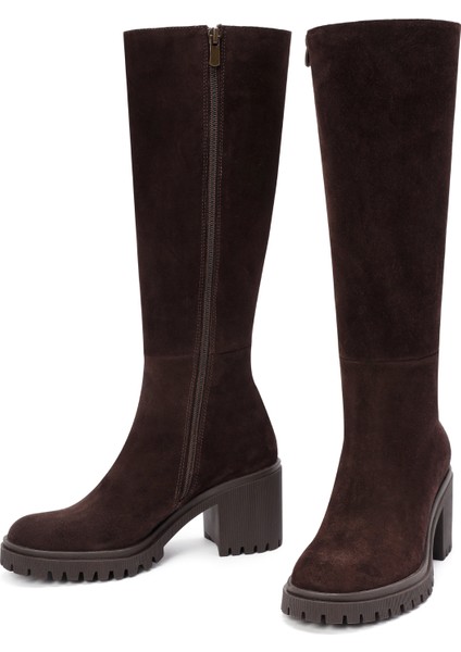 Kadın Kahverengi Fermuarlı Kalın Topuklu Süet Deri Çizme 25WFD201410 modelleri