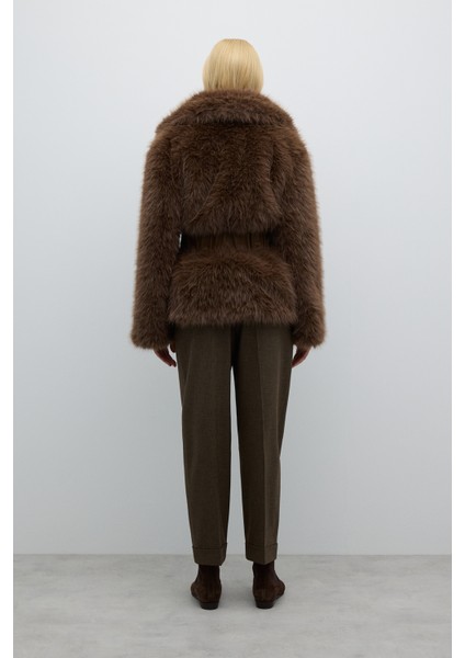 Bele Oturan Lastikli ve Çıtçıt Detaylı Peluş Mont Kahve K2617503_005 modelleri