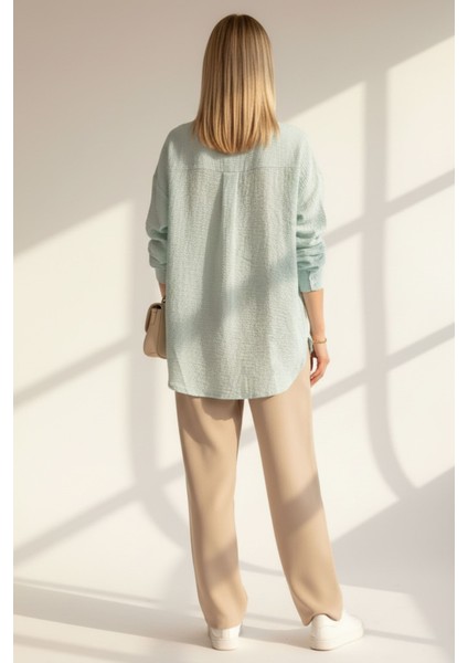 Kadın Müslin Kumaş Mint Yeşili Uzun Kollu Düğmeli Hakim Yaka Rahat Bluz, Kadın Gömlek