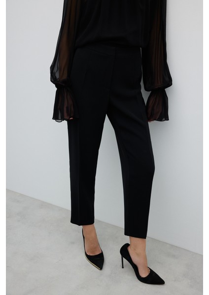 Düz Paça Pantolon Siyah K2612012_001 fırsatları
