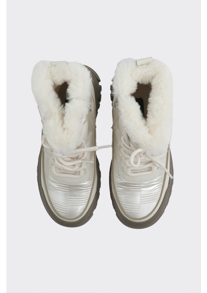 Comfort Kürklü Kadın Bot modelleri