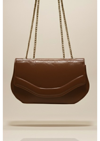 Kadın Rugan Gold Zincir Askılı Gece ve Gündüz Şık Çanta El ve Omuz Çantası