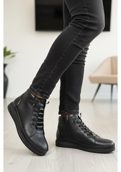 Jame Bağcık Detaylı Soğuk Geçirmez Içi Polarlı Erkek Postal