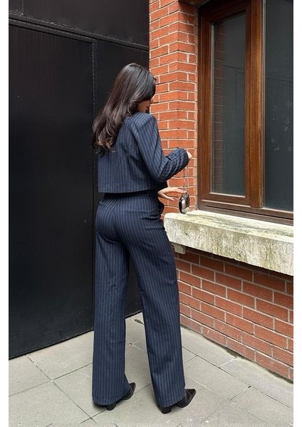 Renata Çizgili Pantolon Takım 9568-24 fırsatları