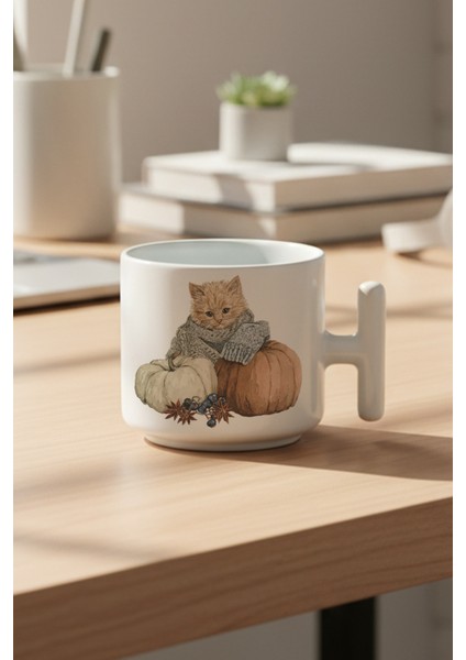 Sonbahar Temalı Sevimli Kedi No:11 Baskılı Hediyelik T Kulplu Latte Fincanı Kupa Bardak