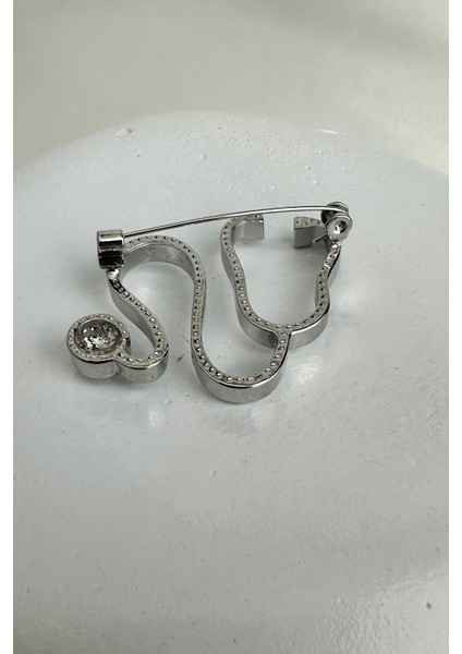 Gümüş Rengi Beyaz Mineli Steteskop Broş (4cm) fiyatları