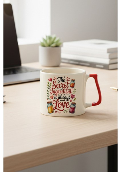 Secret Ingredians Is Love Baskılı Kırmızı D Kulplu Kupa Bardak