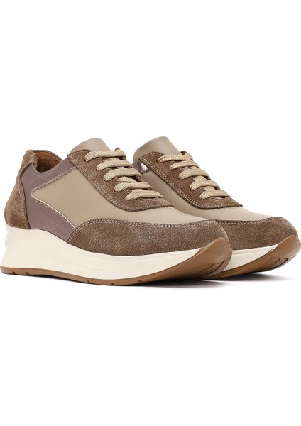 Kadın Vizon Bağcıklı Dolgu Topuklu Deri Sneaker 25AFD412714 modelleri