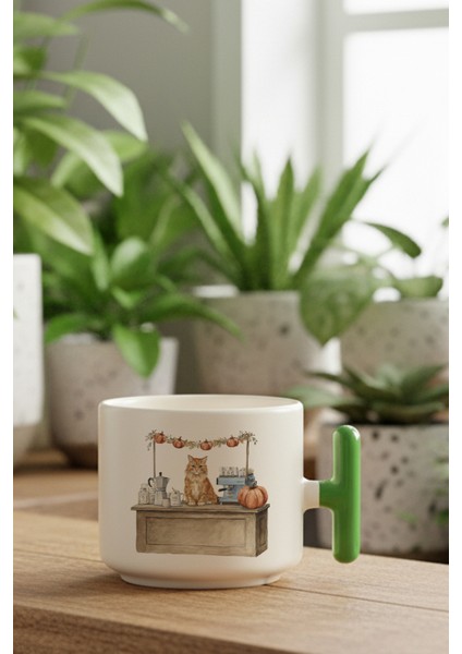 Sonbahar Temalı Sevimli Kedi No:6 Baskılı Yeşil Renkli T Kulplu Latte Fincanı Kupa