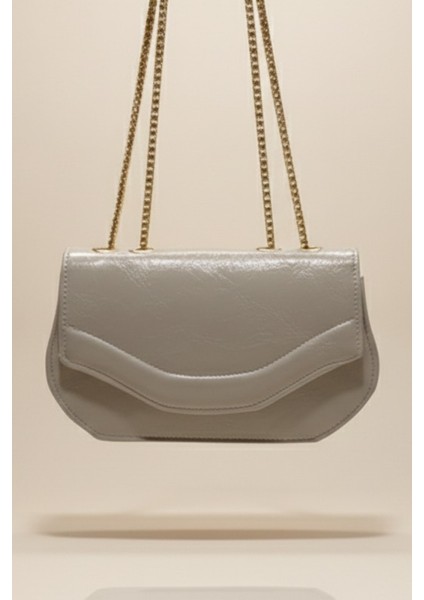 Kadın Rugan Gold Zincir Askılı Gece ve Gündüz Şık Çanta El ve Omuz Çantası