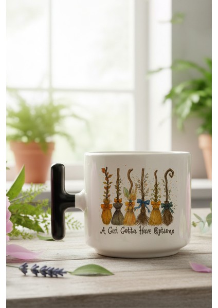 A Girl Gotta Have Options Baskılı Siyah Renkli T Kulplu Latte Fincanı Kupa