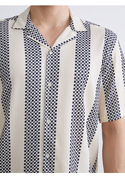 Yeni Sezon Regular Fit Resort Yaka Kısa Kollu Çizgili Erkek Gömlek modelleri