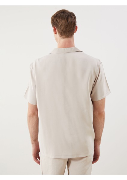 Yeni Sezon Regular Fit Kısa Kollu Armürlü Erkek Gömlek fırsatları