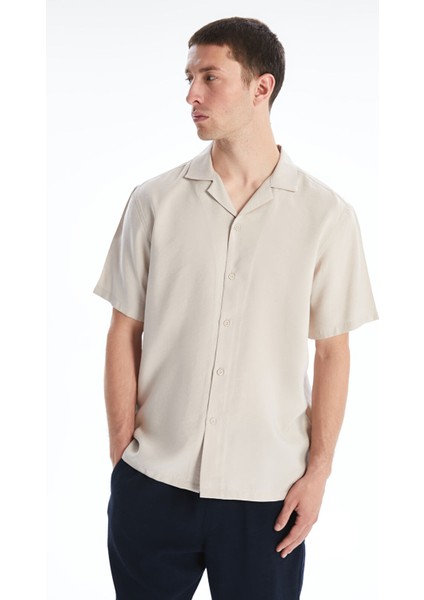 Yeni Sezon Regular Fit Kısa Kollu Armürlü Erkek Gömlek indirimleri