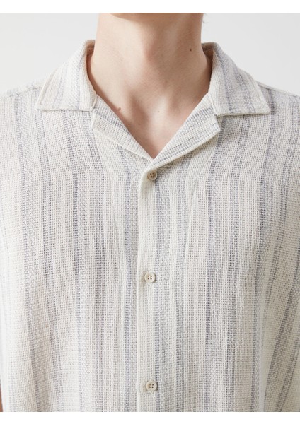 Yeni Sezon Regular Fit Kısa Kollu Çizgili Erkek Gömlek modelleri