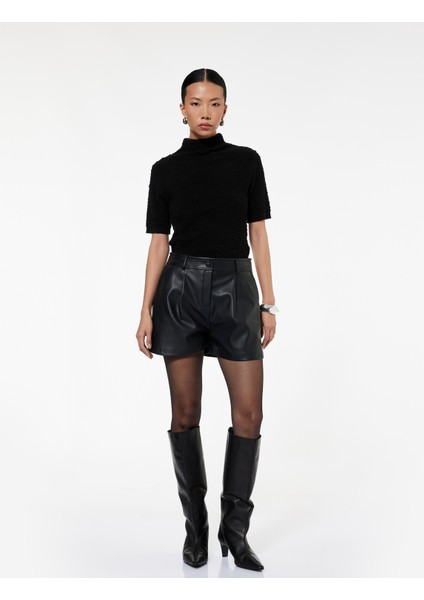 Regular Fit Kısa Kollu Dik Yaka Dokulu Triko Kazak fiyatları