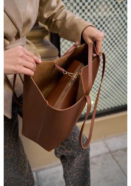 Taba Kadın Tokalı Tote Çanta fırsatları