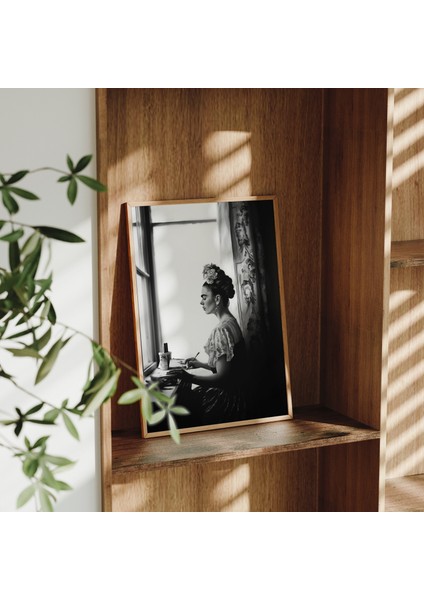 Frida Kahlo Resim Yaparken Resim, Frida Khalo Meksika Sanatı