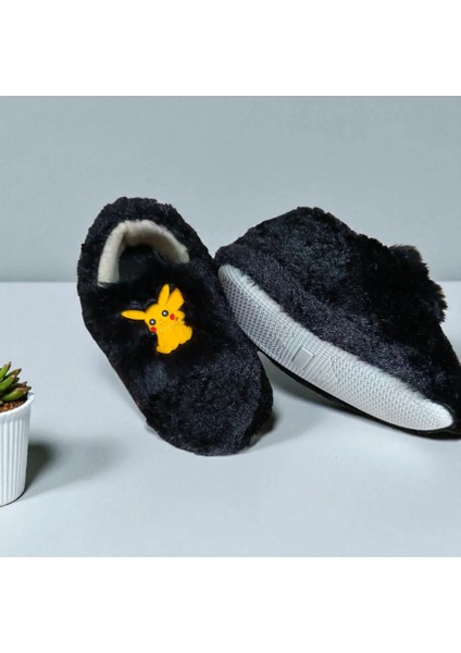 Pikachu Figürlü Çocuk Panduf Erkek Çocuk Panduf fiyatları