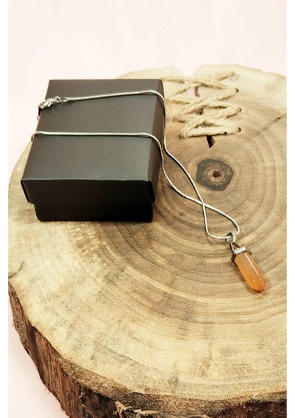 Kalsit Doğal Taşı Zincirli El Yapımı Tasarımlı Kolye Uç: 3,5 cm Zincir: 20 cm Kutulu fırsatları