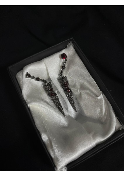 Rönasans Gotik Küpe