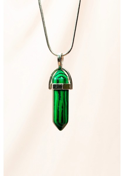 Malahit Doğal Taşı Zincirli El Yapımı Tasarımlı Kolye Uç: 3,5 cm Zincir: 20 cm Kutulu