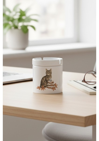 Sonbahar Temalı Sevimli Kedi No:7 Baskılı Seramik Kapaklı Kokusuz Küllük