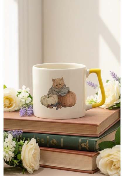 Sonbahar Temalı Sevimli Kedi No:11 Baskılı Sarı D Kulplu Kupa Bardak