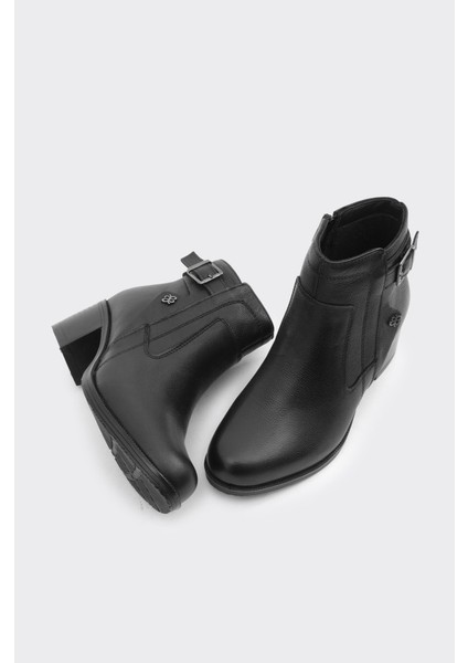 Kısa Topuklu Hakiki Deri Fermuarlı Kadın Bot fırsatları