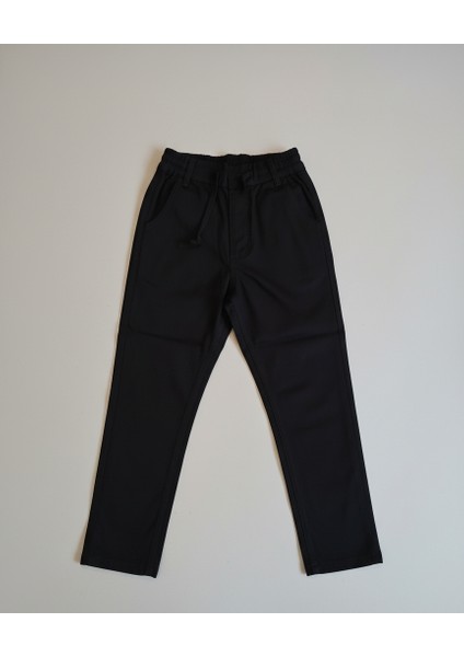 Erkek Çocuk Siyah Beli Lastikli Jogger Pantolon