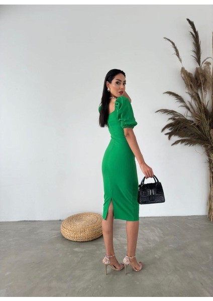 Kalp Yaka Arka Yırtmaçlı Balon Kol Elbise Yeşil 582866 fırsatları