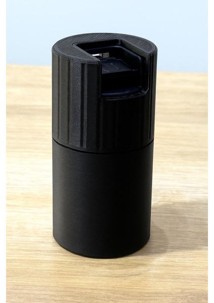 Bayanlar Için Natoo Biber Gazı Kılıfı (Biber Gaz Sprey Satışı Yoktur Sadece Kılıftır) modelleri