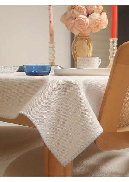 Etamin Işlemelik Masa Örtüsü