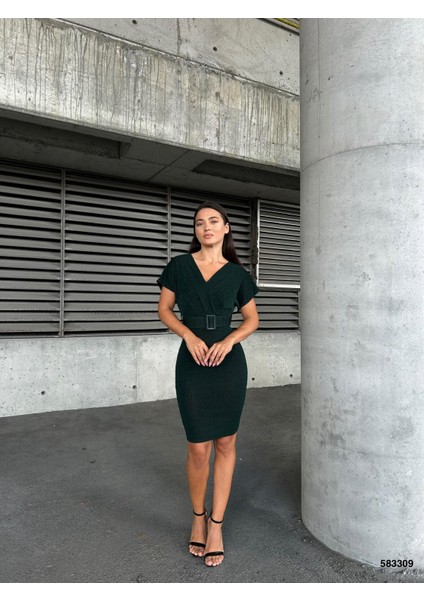 Flowers Kruvaze Yaka Kemer Detaylı Abiye Elbise 583309 Zümrüt