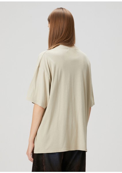 Relaxed Fit Bej Baskılı T-Shirt indirimleri