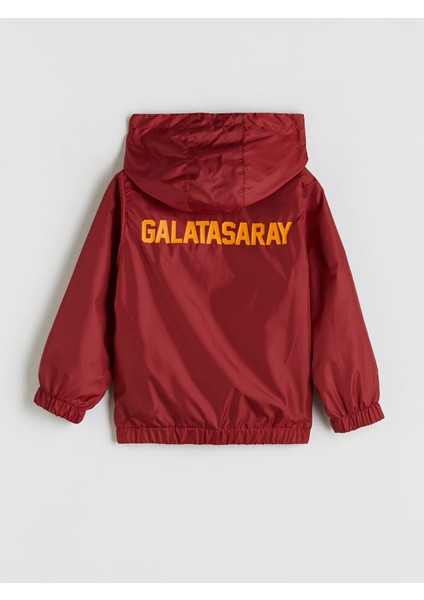 Yeni Sezon Kapüşonlu Galatasaray Baskılı Erkek Çocuk Yağmurluk modelleri