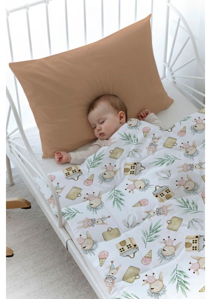 Organik Baskılı Bebek (100X150 Cm) Yorgan Seti - Iconic Serisi - Antika Soytarı Oyuncak Ayı fiyatları