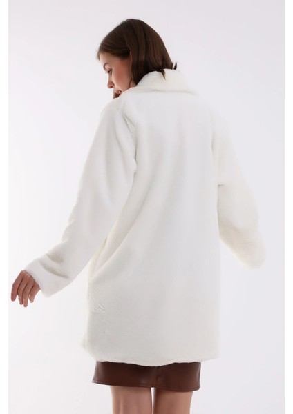 Kadın Astarlı Çift Cepli Suni Peluş Kürk Yumoş Ceket