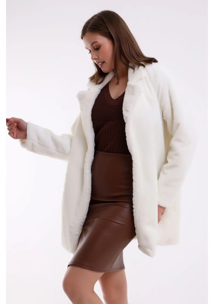 Kadın Astarlı Çift Cepli Suni Peluş Kürk Yumoş Ceket