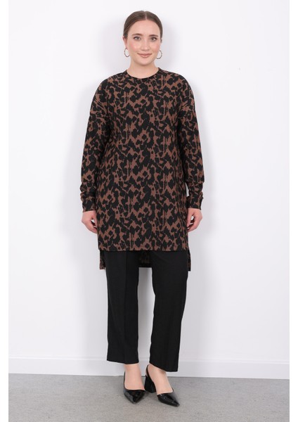 Yazlık Rahat Kalıp Bürümcük Kumaş Leopar Desen Ikili Takım Lastikli Pantolon & Bol Kesim Tunik