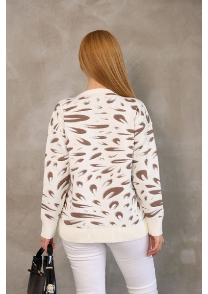 Desenli Neptun Kazak Kahve Beyaz fırsatları