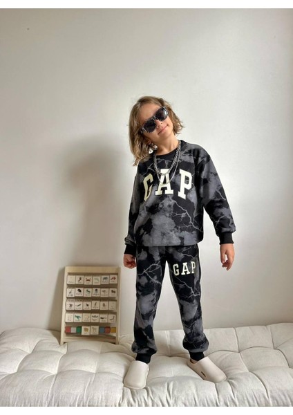 Erkek Çocuk Karakter Baskılı Sweatshirt Kışlık Takım fiyatları