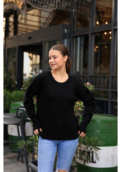 Latmos Düz Triko Kazak- Siyah fırsatları