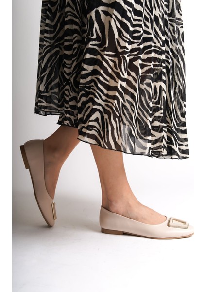 Kaylee Bağcıksız Ortopedik Rahat Taban Toka Detaylı Kadın Babet Ayakkabı Ckt - Krem