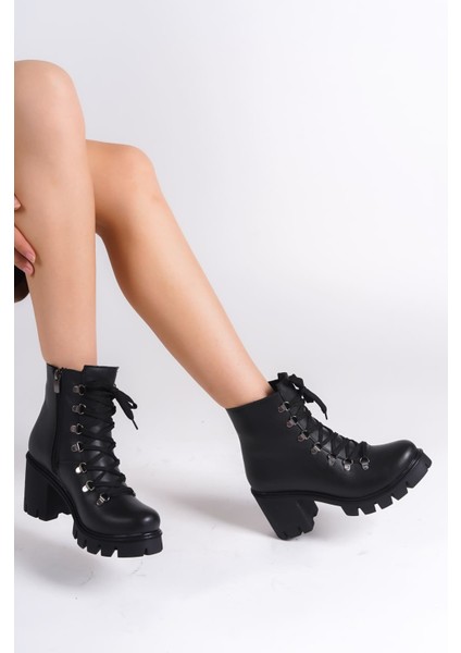 Emma Bağcıklı Fermuarlı Ortopedik Taban Topuklu Kadın Bot Cst - Siyah