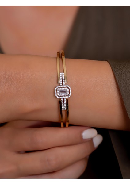 14 Ayar Altın Baget Taşlı Kelepçe Bilezik fiyatları